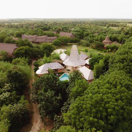 Maringi Sumba By The Sumba Hospitality Foundation Waikelo Eksteriør bilde