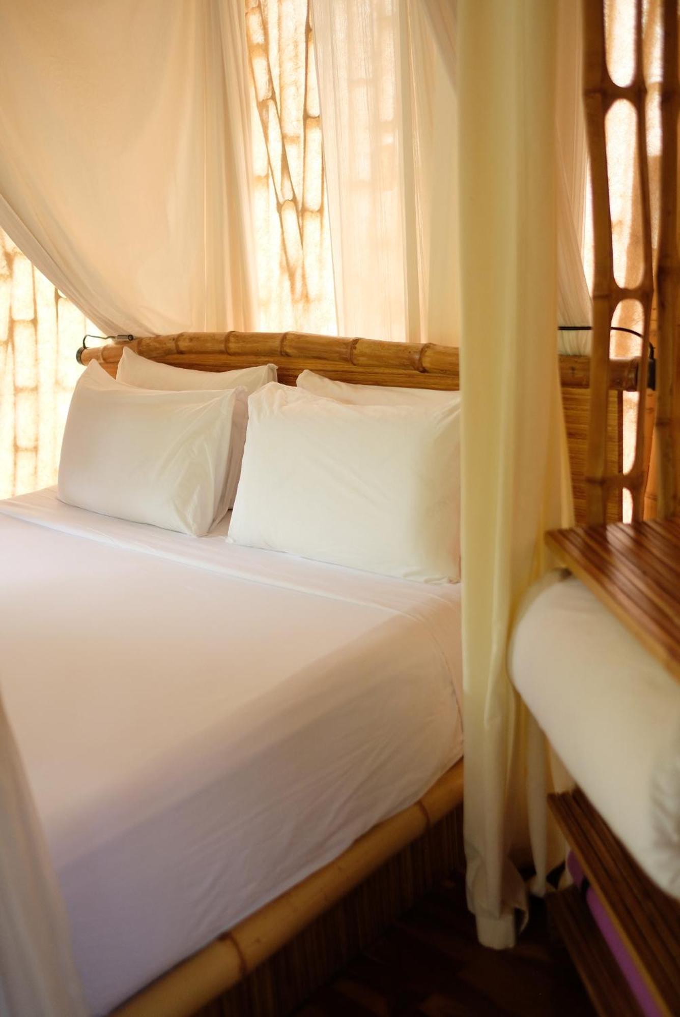 Maringi Sumba By The Sumba Hospitality Foundation Waikelo Eksteriør bilde